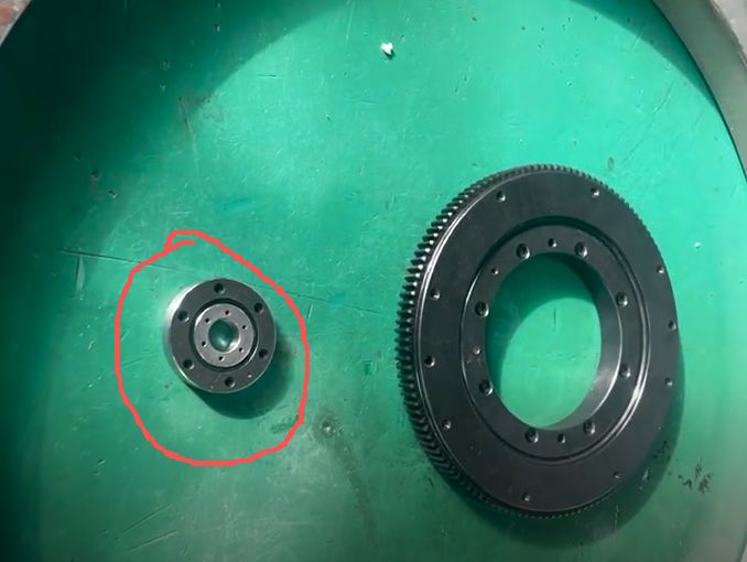 Jing-Bearing Delivers Precision Crossed Roller Bearings with 3μm Runout